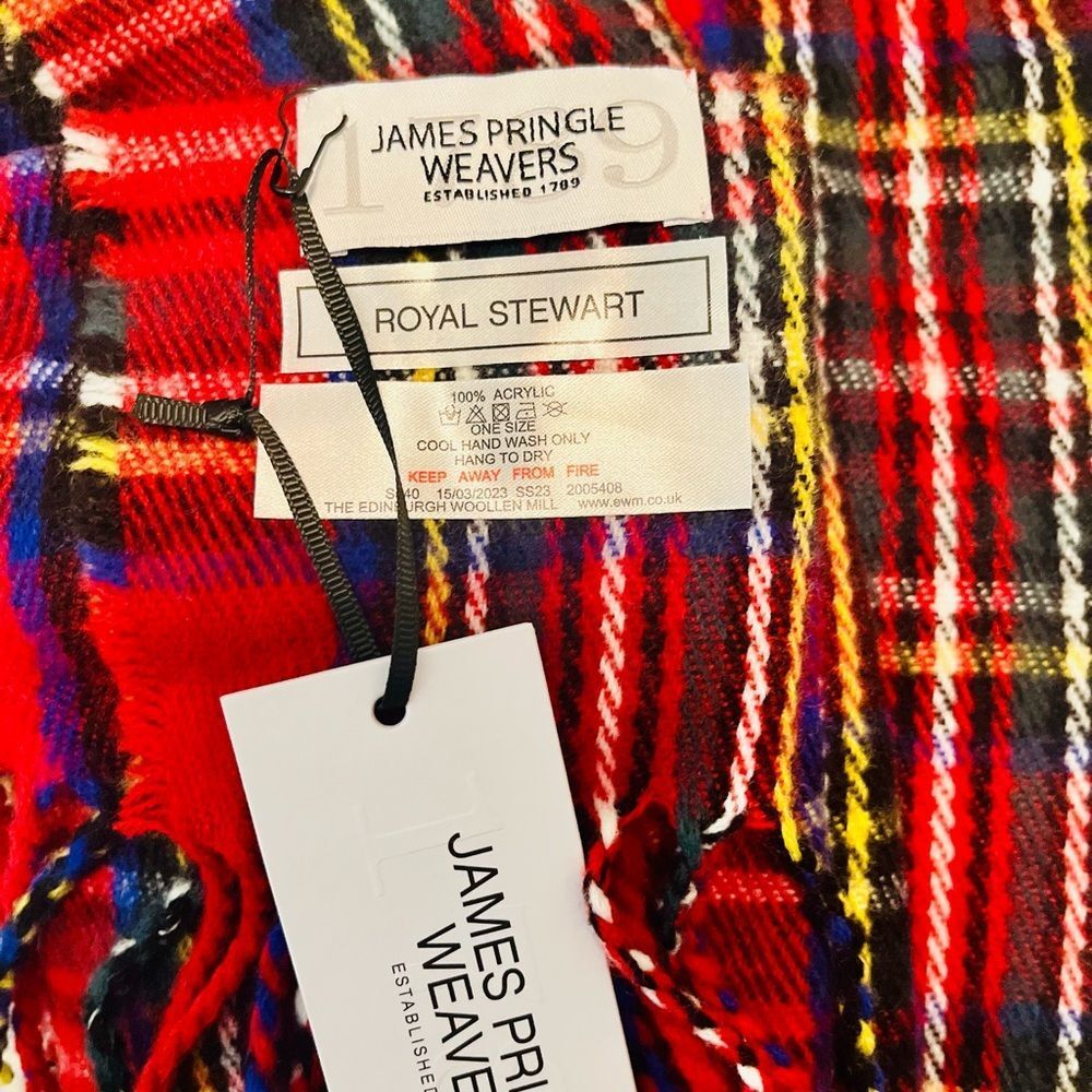 James Pringle Weavers Red Tartan Scarf NWT